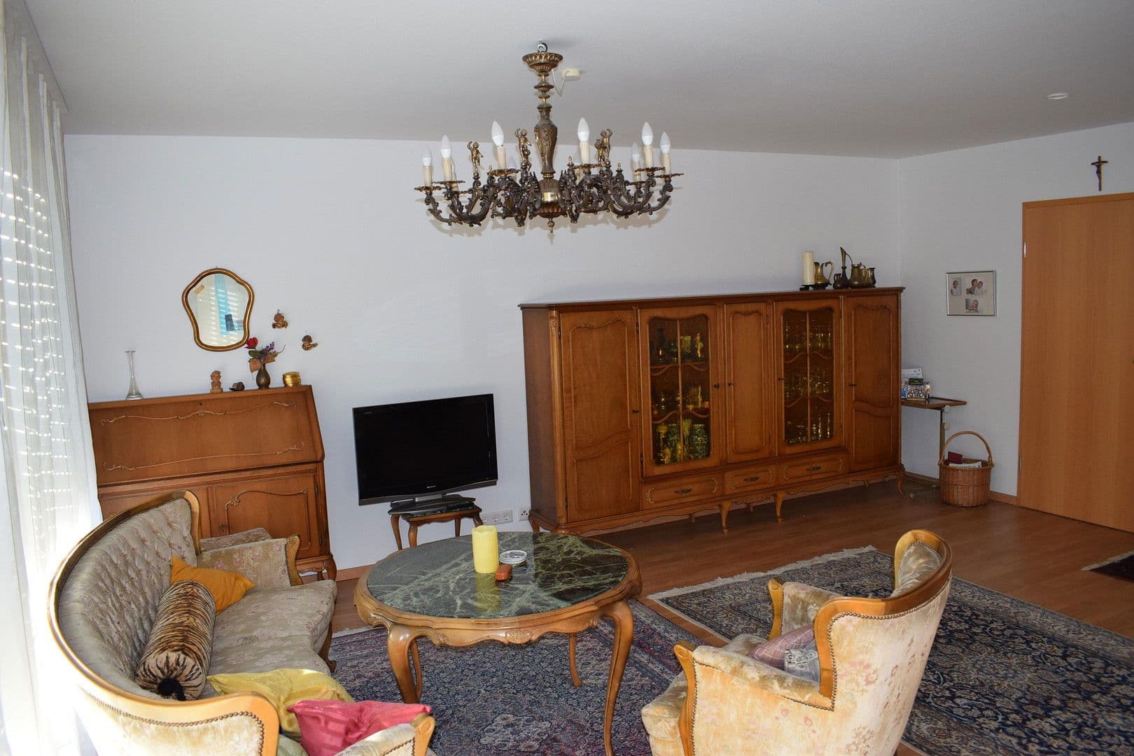 Prenájom bytu 2-izbový 83 m², Alte Ziegelei 10, Igersheim, Bádensko-Wurttembersko Prenájom bytu 2-izbový 83 m², Alte Ziegelei 10, Igersheim, Bádensko-Wurttembersko