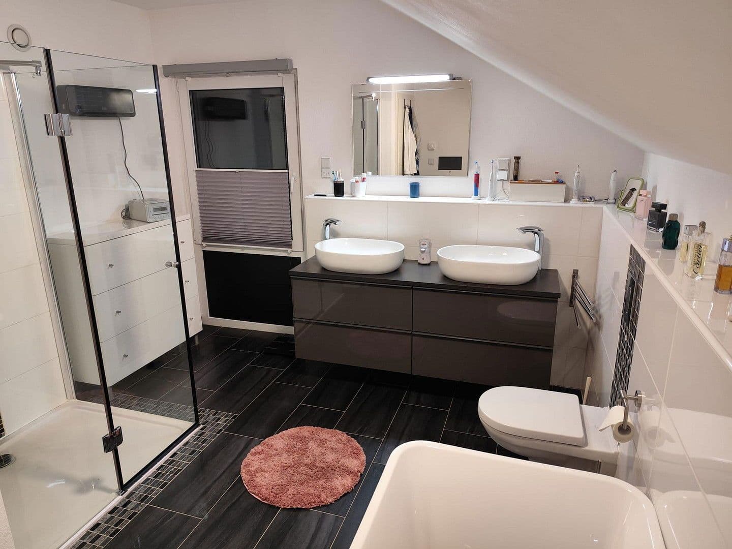 Predaj domu 163 m², pozemek 638 m², Meckesheim, Bádensko-Wurttembersko Predaj domu 163 m², pozemek 638 m², Meckesheim, Bádensko-Wurttembersko