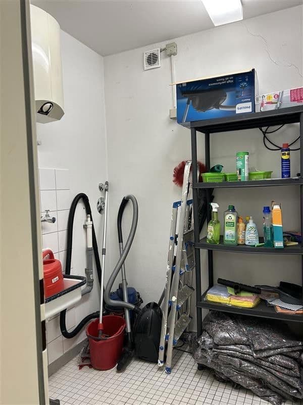 Prenájom kancelárie 172 m², Mannheimer Landstraße 5b, Brühl, Bádensko-Wurttembersko Prenájom kancelárie 172 m², Mannheimer Landstraße 5b, Brühl, Bádensko-Wurttembersko