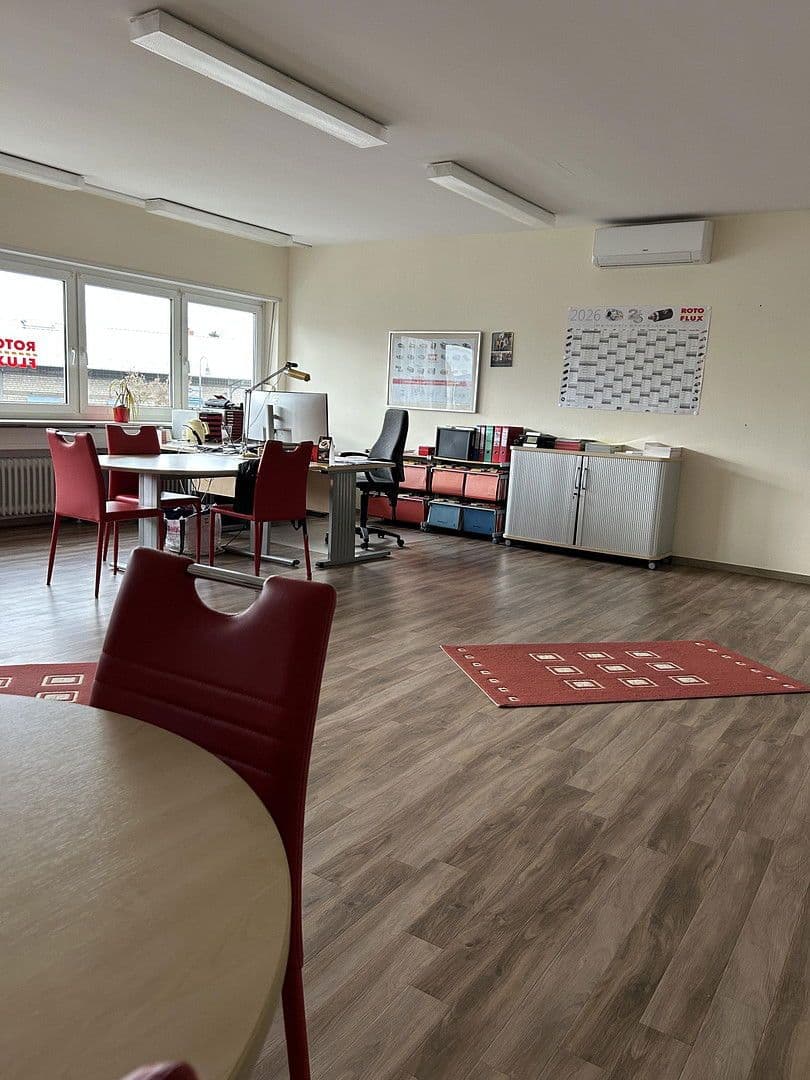 Prenájom kancelárie 172 m², Mannheimer Landstraße 5b, Brühl, Bádensko-Wurttembersko Prenájom kancelárie 172 m², Mannheimer Landstraße 5b, Brühl, Bádensko-Wurttembersko