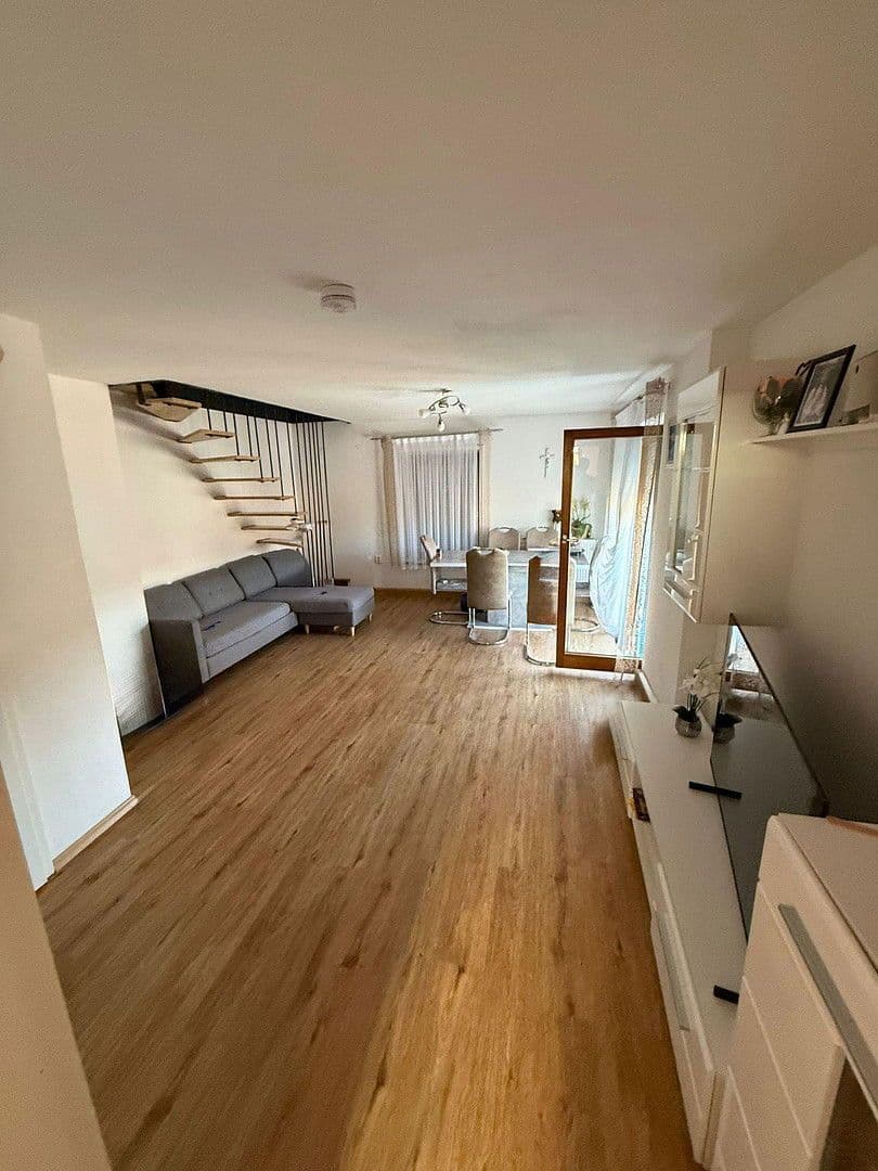 Predaj domu 390 m², pozemek 693 m², Mengen, Bádensko-Wurttembersko Predaj domu 390 m², pozemek 693 m², Mengen, Bádensko-Wurttembersko