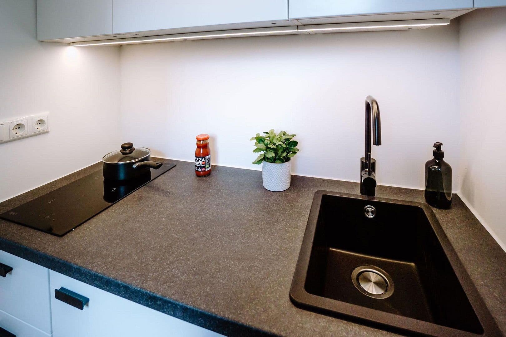 Predaj bytu 1-izbový 29 m², München, Bavorsko Predaj bytu 1-izbový 29 m², München, Bavorsko