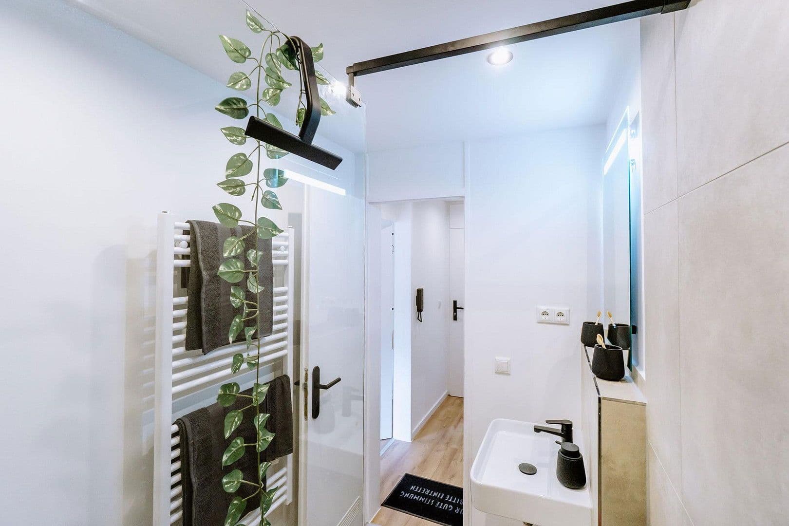 Predaj bytu 1-izbový 29 m², München, Bavorsko Predaj bytu 1-izbový 29 m², München, Bavorsko