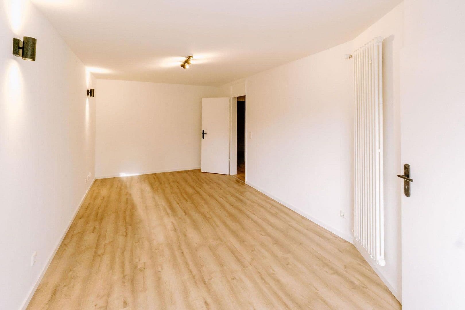 Predaj bytu 1-izbový 29 m², München, Bavorsko Predaj bytu 1-izbový 29 m², München, Bavorsko