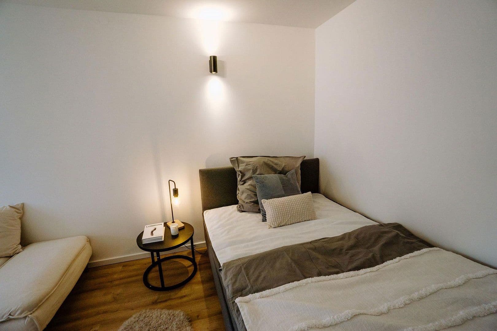 Predaj bytu 1-izbový 29 m², München, Bavorsko Predaj bytu 1-izbový 29 m², München, Bavorsko