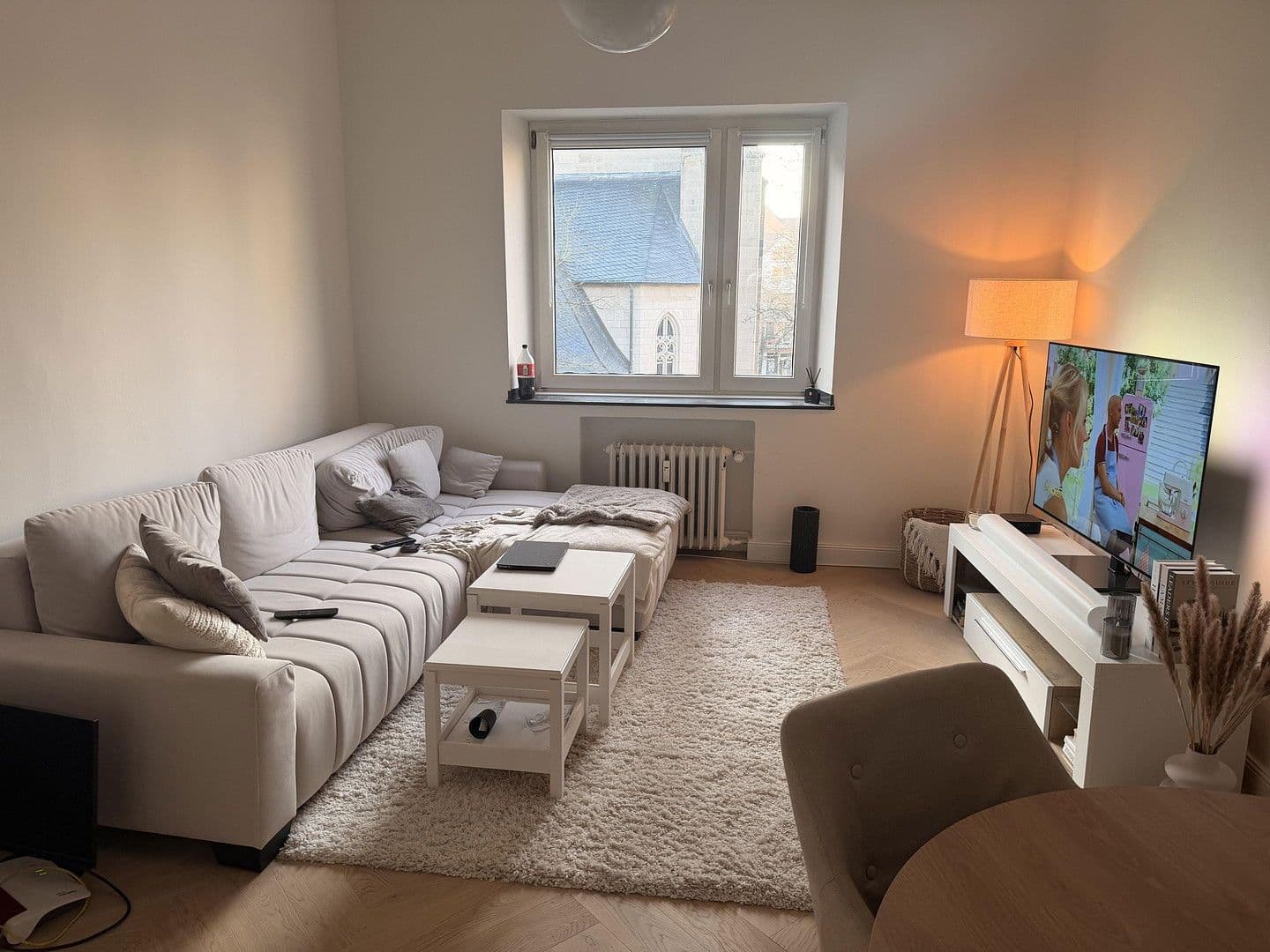 Prenájom bytu 2-izbový 66 m², Roßststraße 87, Düsseldorf, Severné Porýnie - Westfálsko Prenájom bytu 2-izbový 66 m², Roßststraße 87, Düsseldorf, Severné Porýnie - Westfálsko