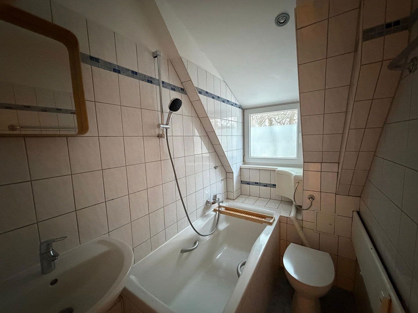 Prenájom bytu 2-izbový 46 m², Tharauer Allee 11, Berlin, Berlín Prenájom bytu 2-izbový 46 m², Tharauer Allee 11, Berlin, Berlín