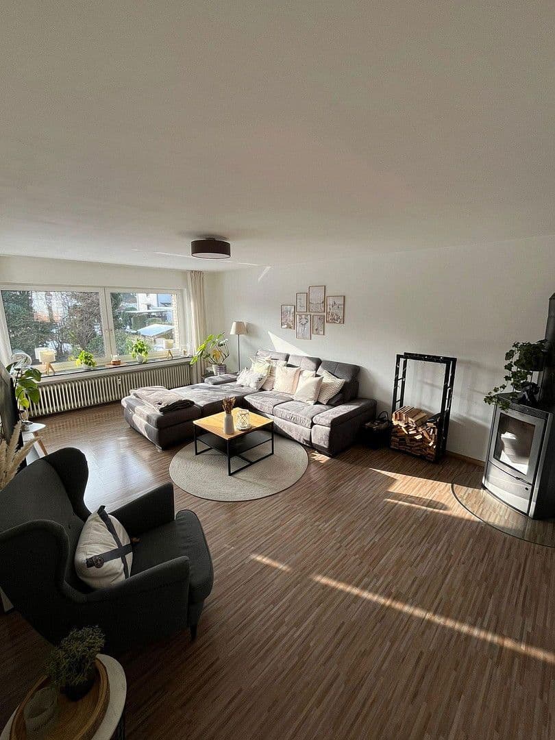 Predaj bytu 3-izbový 90 m², Herford, Severné Porýnie - Westfálsko Predaj bytu 3-izbový 90 m², Herford, Severné Porýnie - Westfálsko