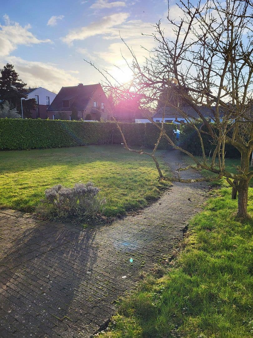 Predaj domu 90 m², pozemek 900 m², Geldern, Severné Porýnie - Westfálsko Predaj domu 90 m², pozemek 900 m², Geldern, Severné Porýnie - Westfálsko