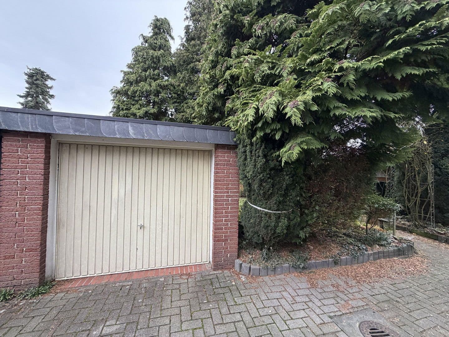 Predaj domu 187 m², pozemek 767 m², Osnabrück, Dolné Sasko Predaj domu 187 m², pozemek 767 m², Osnabrück, Dolné Sasko