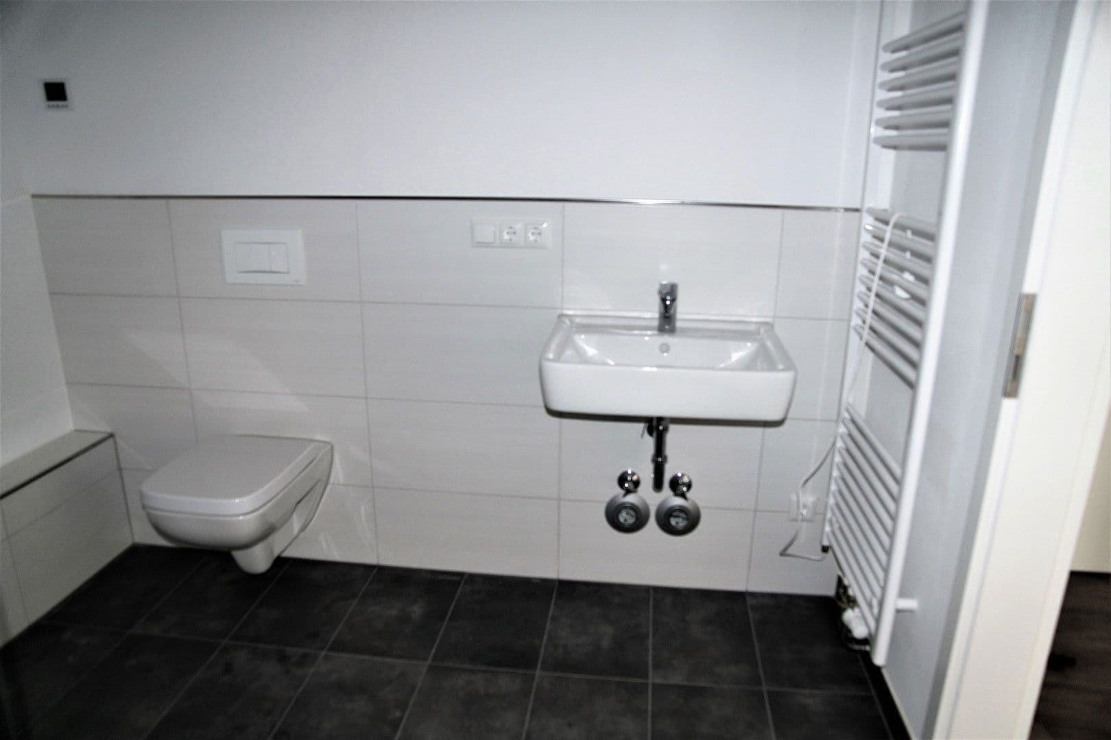 Prenájom bytu 2-izbový 80 m², Am Kanal 40, Rüdersdorf bei Berlin, Brandenbursko Prenájom bytu 2-izbový 80 m², Am Kanal 40, Rüdersdorf bei Berlin, Brandenbursko