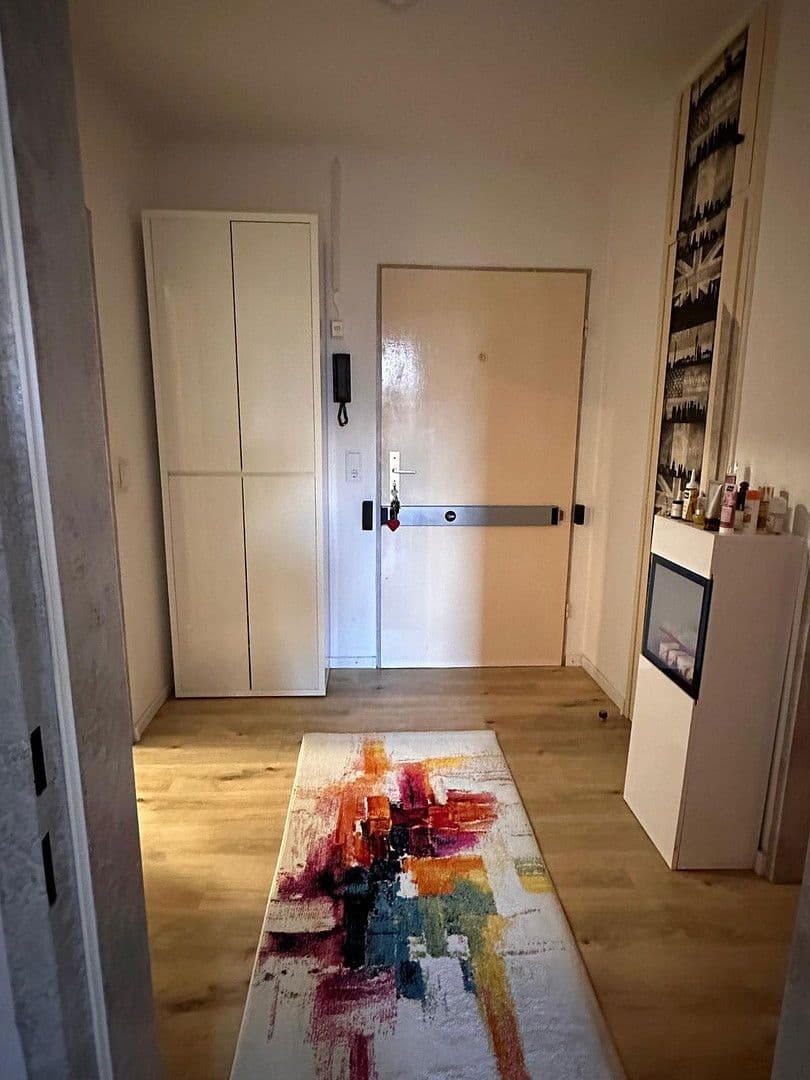 Prenájom bytu 2-izbový 54 m², Hausenerweg 29, Frankfurt - Rödelheim, Hesensko Prenájom bytu 2-izbový 54 m², Hausenerweg 29, Frankfurt - Rödelheim, Hesensko