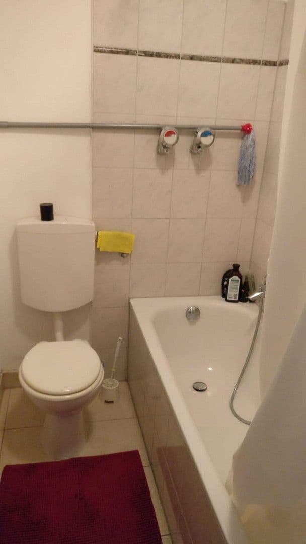 Prenájom bytu 2-izbový 54 m², Hausenerweg 29, Frankfurt - Rödelheim, Hesensko Prenájom bytu 2-izbový 54 m², Hausenerweg 29, Frankfurt - Rödelheim, Hesensko