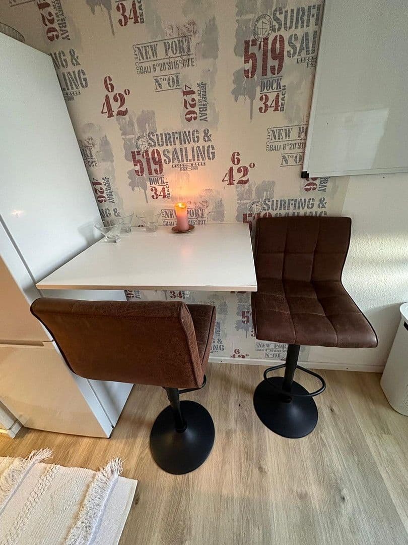 Prenájom bytu 2-izbový 54 m², Hausenerweg 29, Frankfurt - Rödelheim, Hesensko Prenájom bytu 2-izbový 54 m², Hausenerweg 29, Frankfurt - Rödelheim, Hesensko