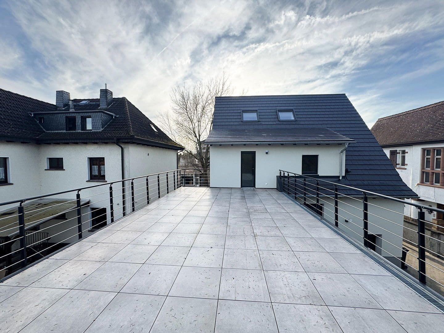 Prenájom bytu 3-izbový 115 m², Walther-Rathenau-Straße 9, Groß-Gerau, Hesensko Prenájom bytu 3-izbový 115 m², Walther-Rathenau-Straße 9, Groß-Gerau, Hesensko