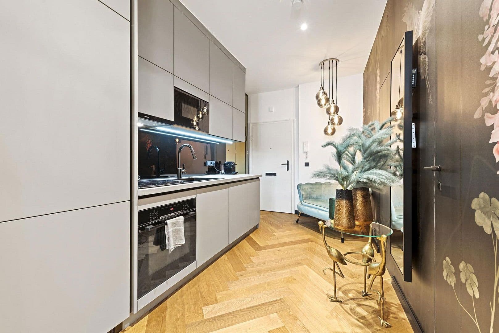 Prenájom bytu 1-izbový 48 m², Wien, Viedeň Prenájom bytu 1-izbový 48 m², Wien, Viedeň