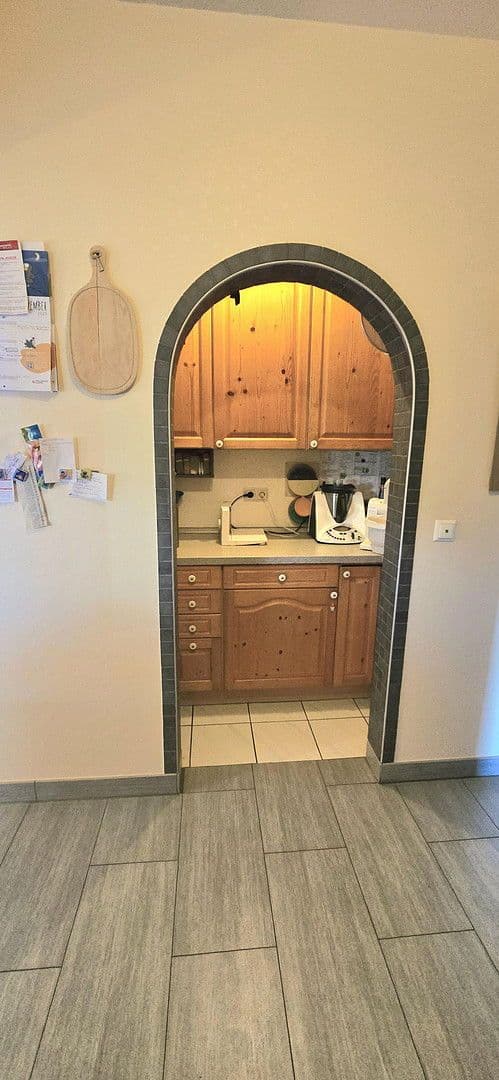 Predaj domu 300 m², pozemek 1.200 m², Breitenheim, Porýnie-Falcko Predaj domu 300 m², pozemek 1.200 m², Breitenheim, Porýnie-Falcko