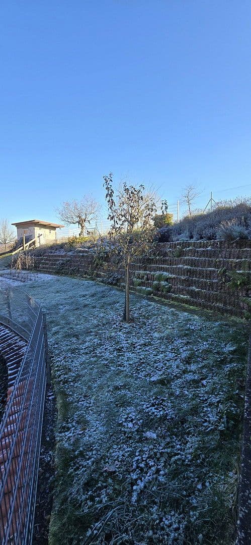 Predaj domu 300 m², pozemek 1.200 m², Breitenheim, Porýnie-Falcko Predaj domu 300 m², pozemek 1.200 m², Breitenheim, Porýnie-Falcko