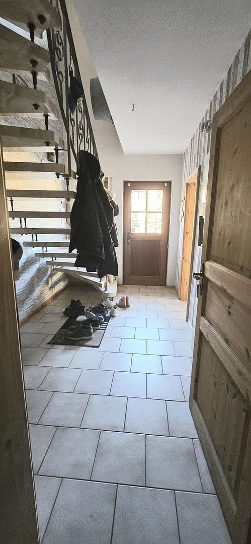 Predaj domu 300 m², pozemek 1.200 m², Breitenheim, Porýnie-Falcko Predaj domu 300 m², pozemek 1.200 m², Breitenheim, Porýnie-Falcko