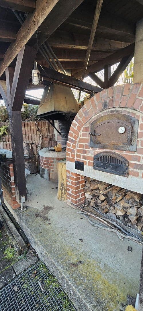 Predaj domu 300 m², pozemek 1.200 m², Breitenheim, Porýnie-Falcko Predaj domu 300 m², pozemek 1.200 m², Breitenheim, Porýnie-Falcko