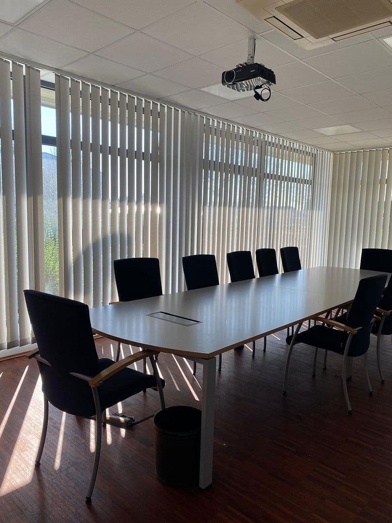 Prenájom kancelárie 304 m², Daimlerstraße 5-8, Hörstel, Severné Porýnie - Westfálsko Prenájom kancelárie 304 m², Daimlerstraße 5-8, Hörstel, Severné Porýnie - Westfálsko