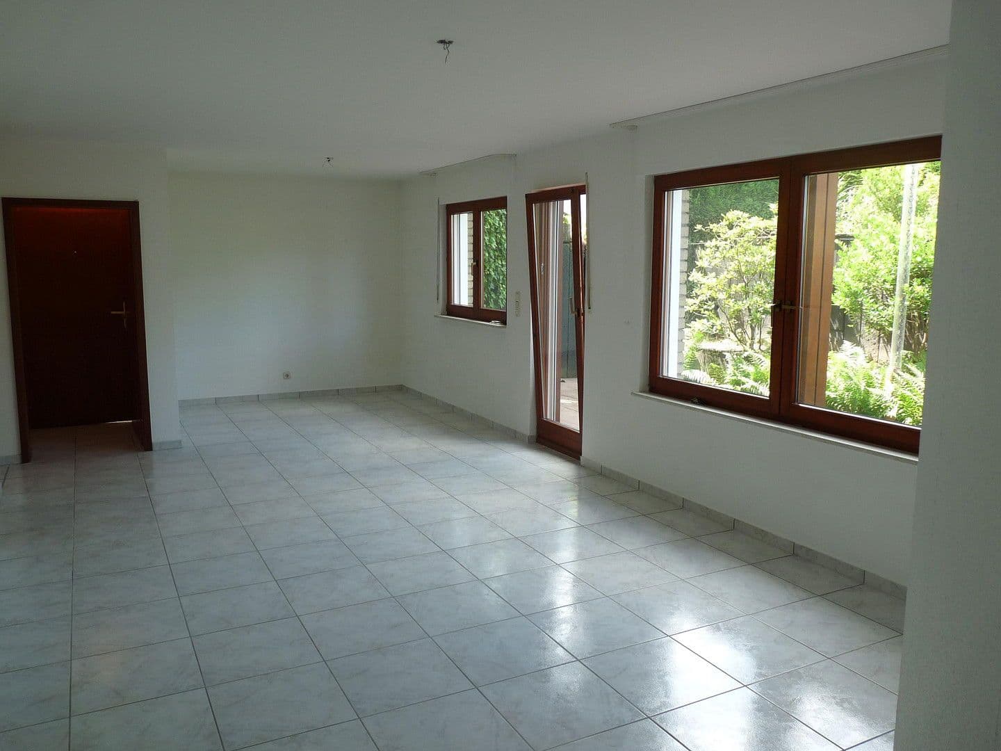 Predaj domu 227 m², pozemek 718 m², Auf dem Rott 22A, Pulheim, Severné Porýnie - Westfálsko Predaj domu 227 m², pozemek 718 m², Auf dem Rott 22A, Pulheim, Severné Porýnie - Westfálsko