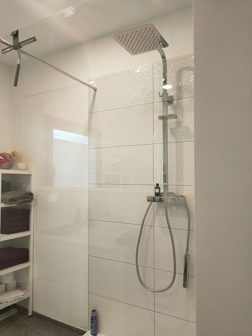 Predaj domu 227 m², pozemek 718 m², Auf dem Rott 22A, Pulheim, Severné Porýnie - Westfálsko Predaj domu 227 m², pozemek 718 m², Auf dem Rott 22A, Pulheim, Severné Porýnie - Westfálsko