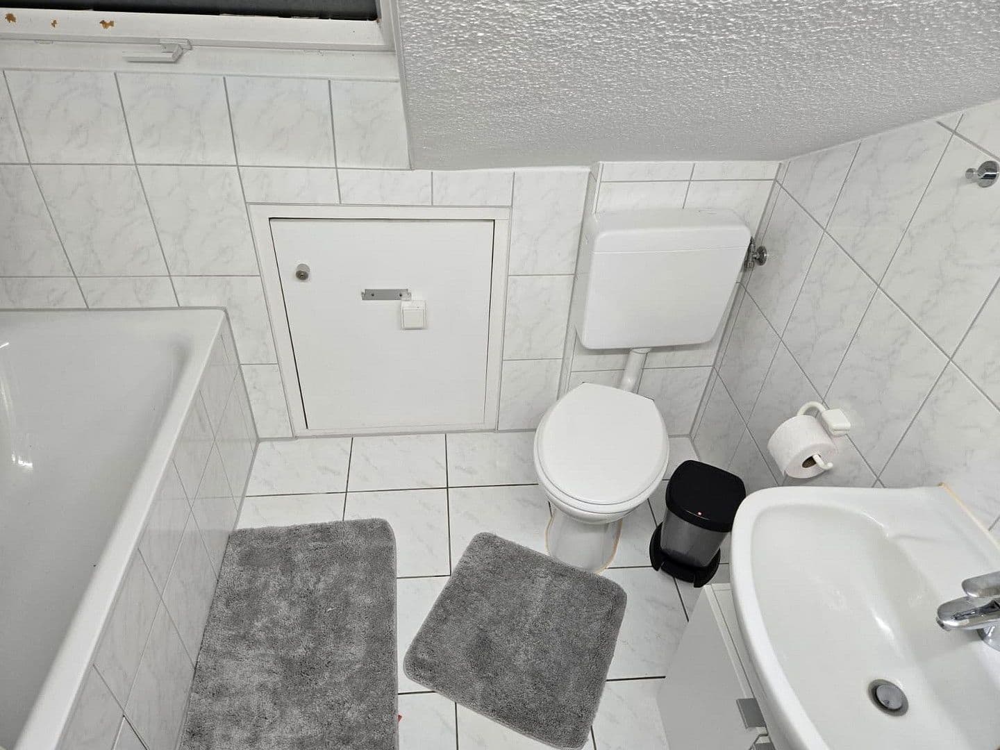 Prenájom bytu 2-izbový 40 m², Waiblingen, Bádensko-Wurttembersko Prenájom bytu 2-izbový 40 m², Waiblingen, Bádensko-Wurttembersko