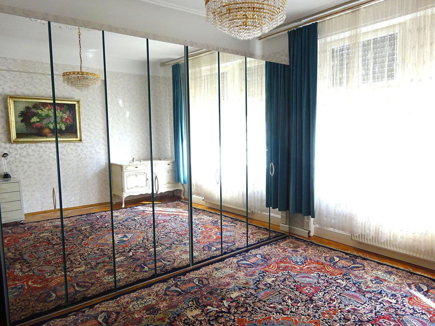 Predaj bytu 3-izbový 101 m², Hölderlinplatz, Stuttgart, Bádensko-Wurttembersko Predaj bytu 3-izbový 101 m², Hölderlinplatz, Stuttgart, Bádensko-Wurttembersko