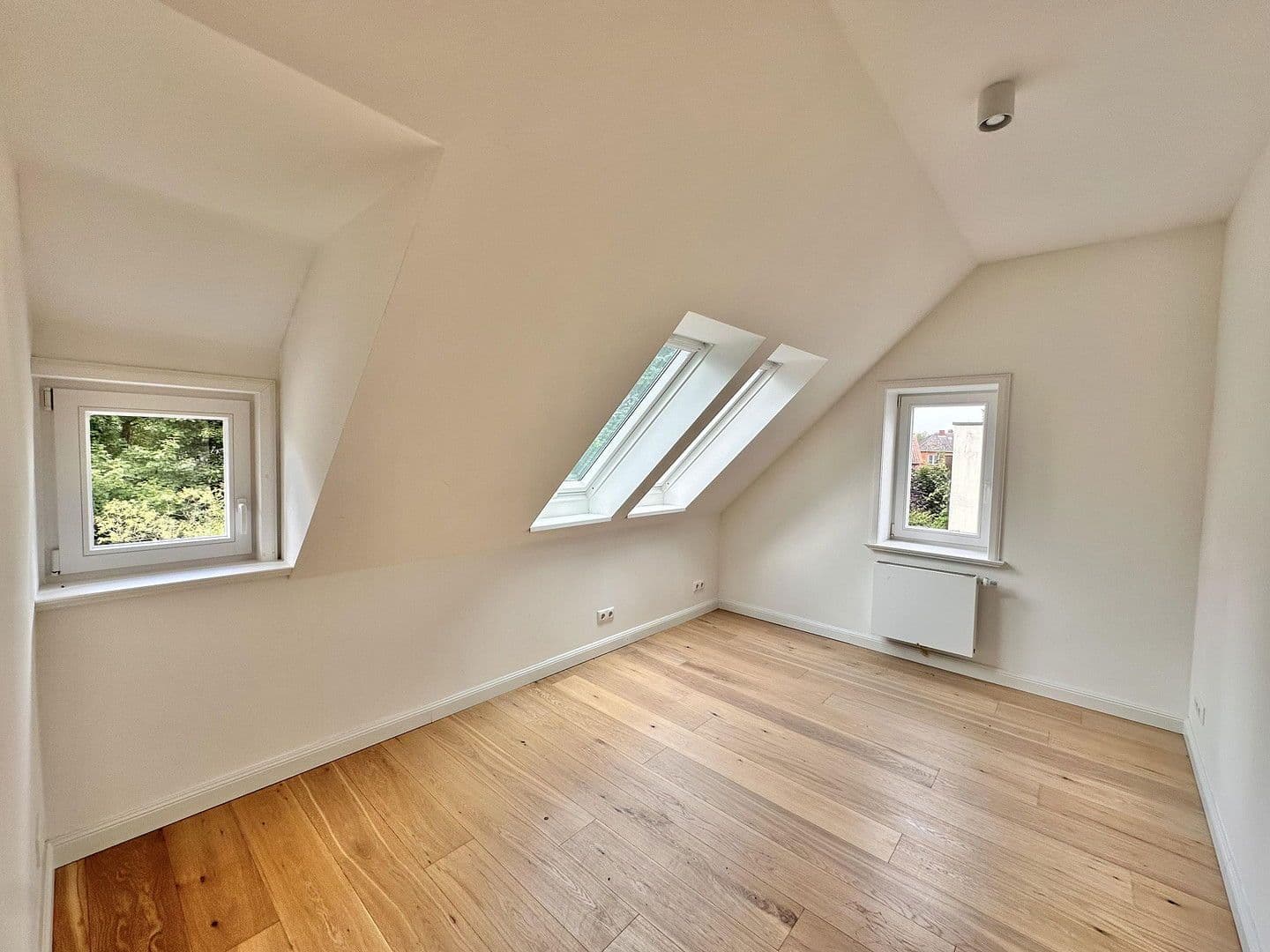 Predaj bytu 3-izbový 101 m², Schwarzenbek, Šlezvicko-Holštajnsko Predaj bytu 3-izbový 101 m², Schwarzenbek, Šlezvicko-Holštajnsko