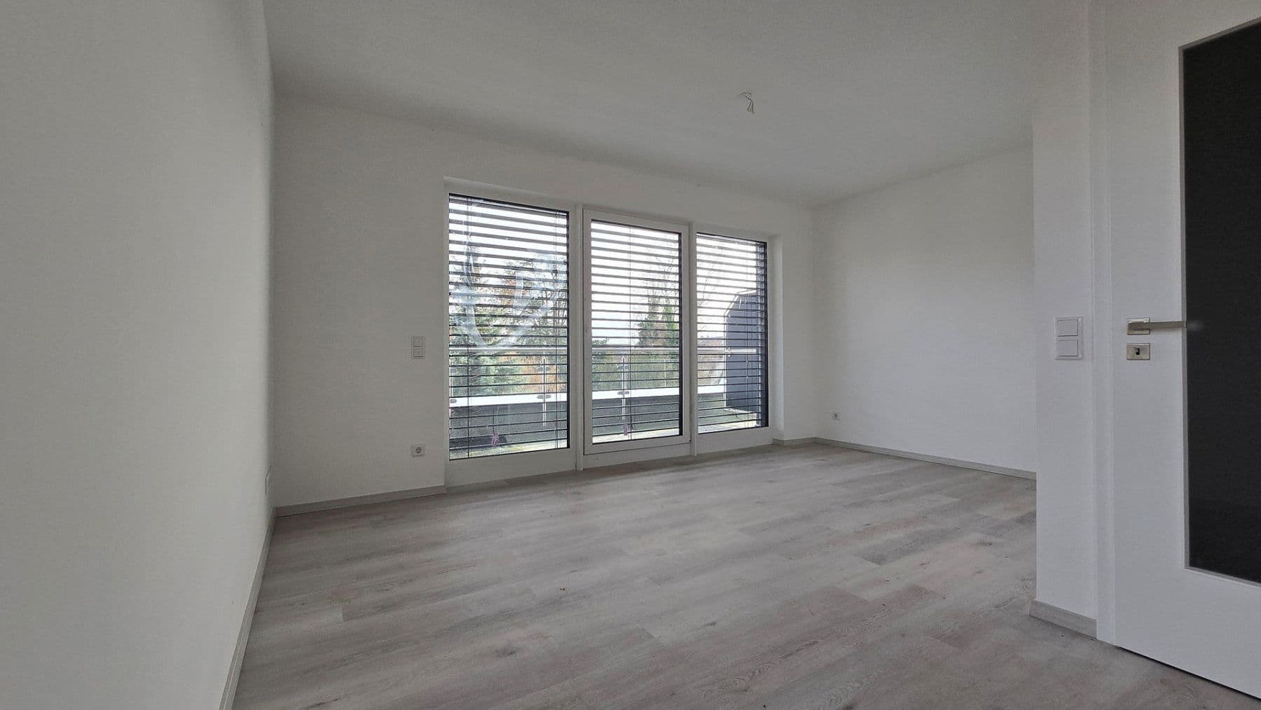 Prenájom domu 152 m², pozemek 100 m², Bornheim, Severné Porýnie - Westfálsko Prenájom domu 152 m², pozemek 100 m², Bornheim, Severné Porýnie - Westfálsko