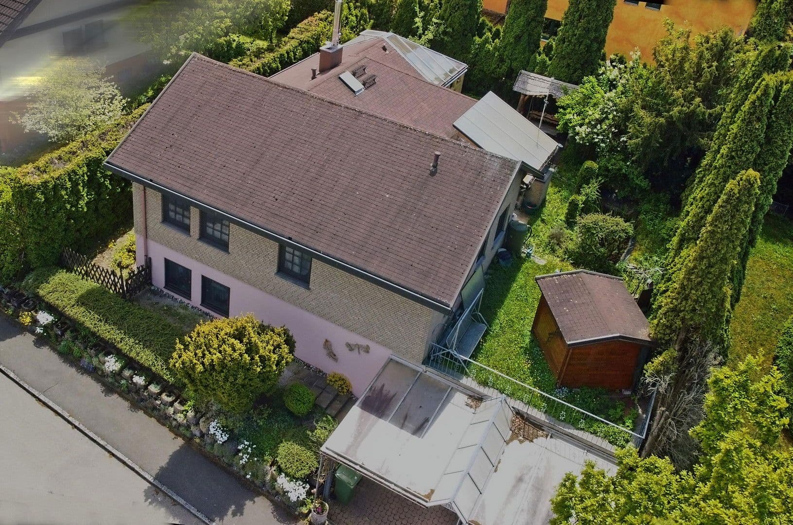 Predaj domu 170 m², pozemek 483 m², Villingen-Schwenningen, Bádensko-Wurttembersko Predaj domu 170 m², pozemek 483 m², Villingen-Schwenningen, Bádensko-Wurttembersko