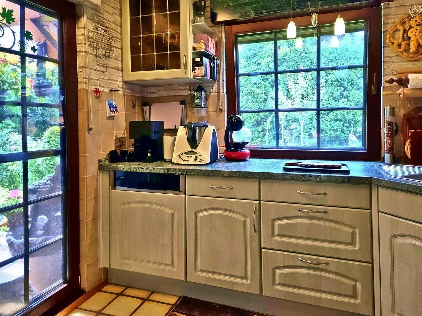 Predaj domu 170 m², pozemek 483 m², Villingen-Schwenningen, Bádensko-Wurttembersko Predaj domu 170 m², pozemek 483 m², Villingen-Schwenningen, Bádensko-Wurttembersko