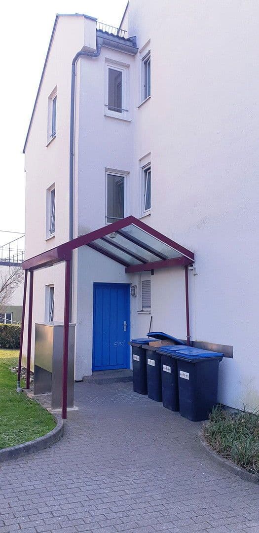 Prenájom bytu 1-izbový 28 m², Hauptstraße 12/1, Esslingen am Neckar, Bádensko-Wurttembersko Prenájom bytu 1-izbový 28 m², Hauptstraße 12/1, Esslingen am Neckar, Bádensko-Wurttembersko