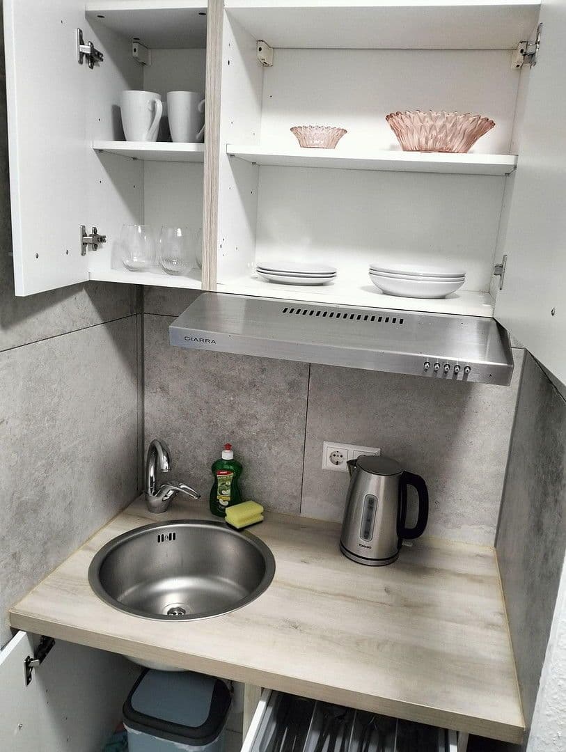 Prenájom bytu 1-izbový 28 m², Hauptstraße 12/1, Esslingen am Neckar, Bádensko-Wurttembersko Prenájom bytu 1-izbový 28 m², Hauptstraße 12/1, Esslingen am Neckar, Bádensko-Wurttembersko