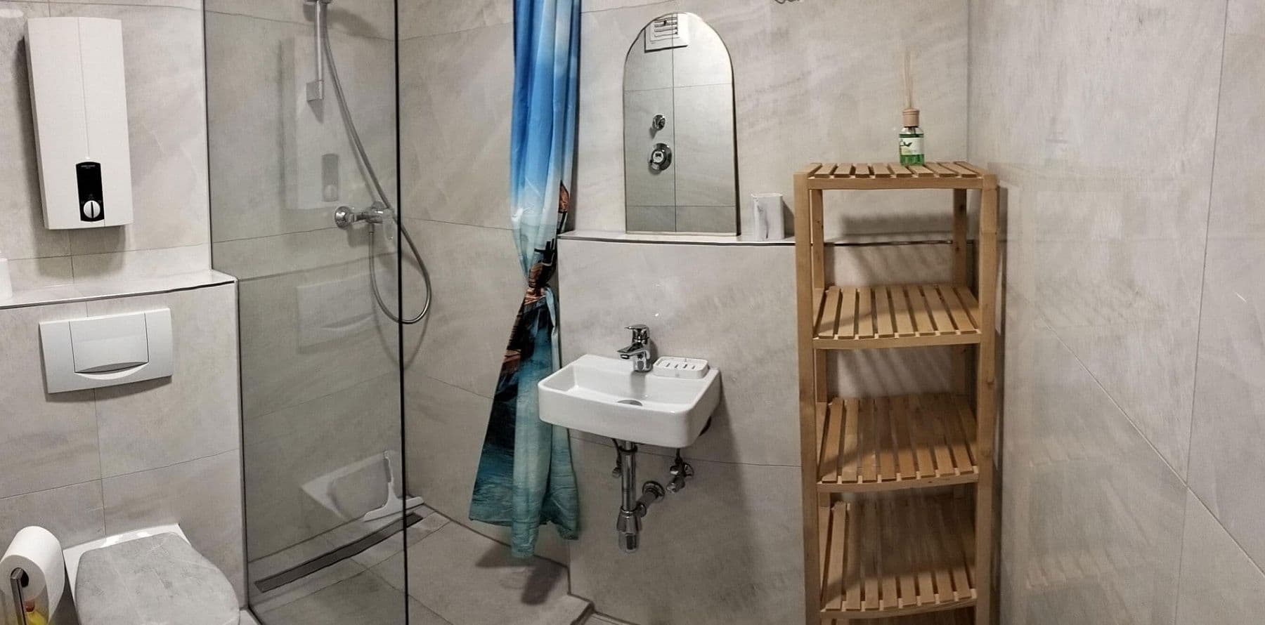 Prenájom bytu 1-izbový 28 m², Hauptstraße 12/1, Esslingen am Neckar, Bádensko-Wurttembersko Prenájom bytu 1-izbový 28 m², Hauptstraße 12/1, Esslingen am Neckar, Bádensko-Wurttembersko