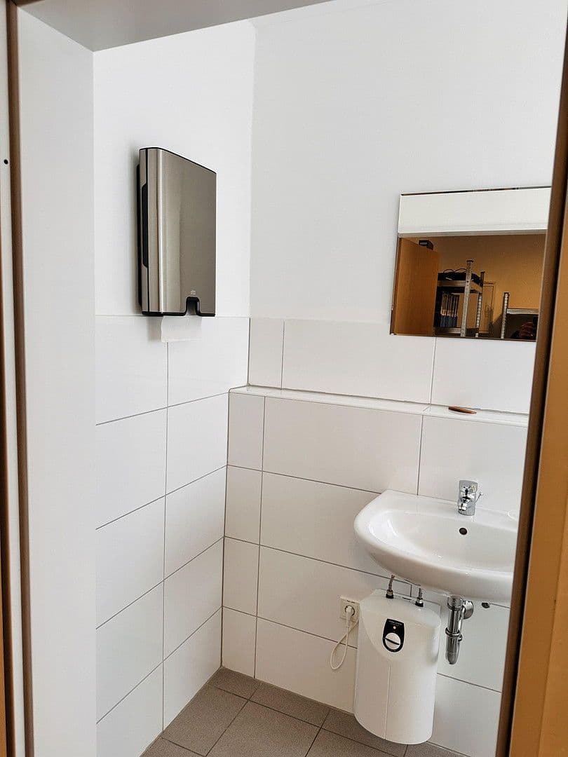 Prenájom kancelárie 82 m², Frankfurter Str. 46, Hagen, Severné Porýnie - Westfálsko Prenájom kancelárie 82 m², Frankfurter Str. 46, Hagen, Severné Porýnie - Westfálsko