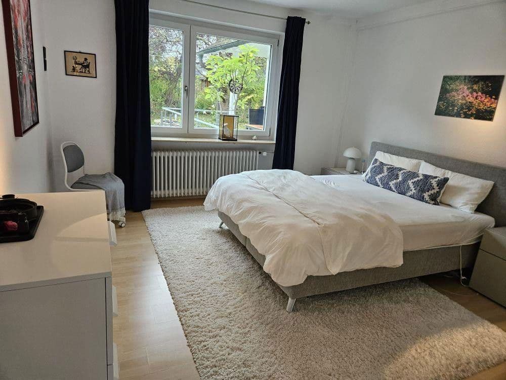 Predaj domu 231 m², pozemek 1.007 m², Nibelungenstr. 21, Schwarzenbruck, Bavorsko Predaj domu 231 m², pozemek 1.007 m², Nibelungenstr. 21, Schwarzenbruck, Bavorsko