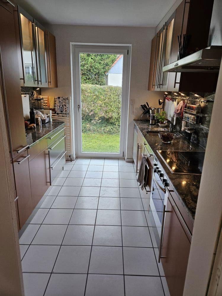 Predaj domu 231 m², pozemek 1.007 m², Nibelungenstr. 21, Schwarzenbruck, Bavorsko Predaj domu 231 m², pozemek 1.007 m², Nibelungenstr. 21, Schwarzenbruck, Bavorsko