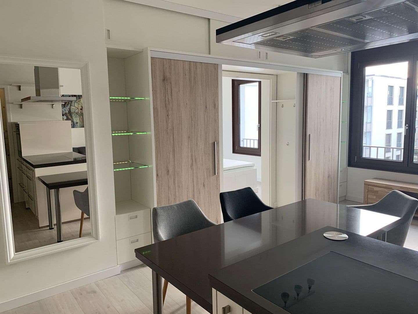 Prenájom bytu 2-izbový 57 m², Berlin, Berlín Prenájom bytu 2-izbový 57 m², Berlin, Berlín