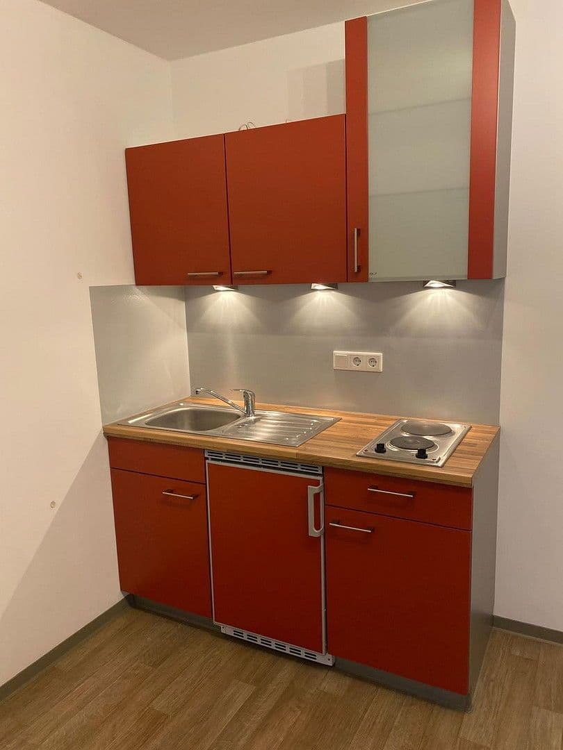 Prenájom bytu 1-izbový 21 m², Essenweinstraße 8, Nürnberg, Bavorsko Prenájom bytu 1-izbový 21 m², Essenweinstraße 8, Nürnberg, Bavorsko