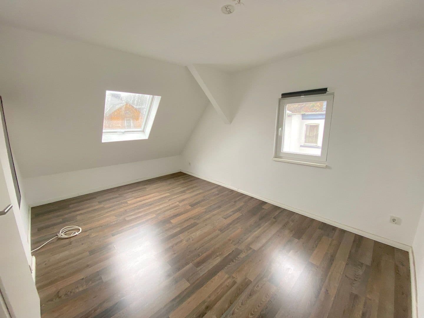 Prenájom bytu 3-izbový 70 m², Poststr.11, Dillenburg, Hesensko Prenájom bytu 3-izbový 70 m², Poststr.11, Dillenburg, Hesensko