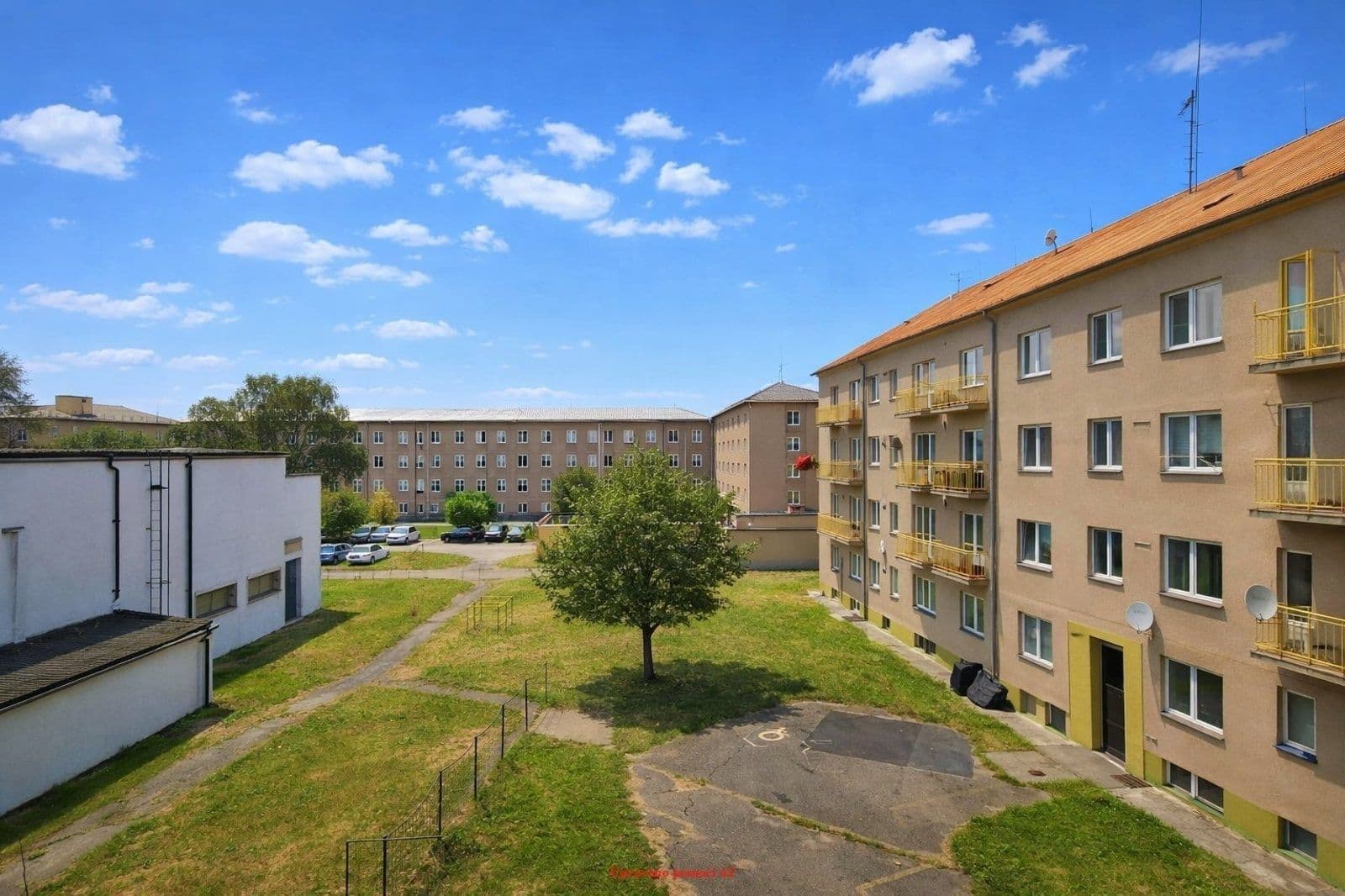 Prenájom bytu 2-izbový 57 m², tř. Osvobození, Karviná, Moravskoslezský kraj Prenájom bytu 2-izbový 57 m², tř. Osvobození, Karviná, Moravskoslezský kraj