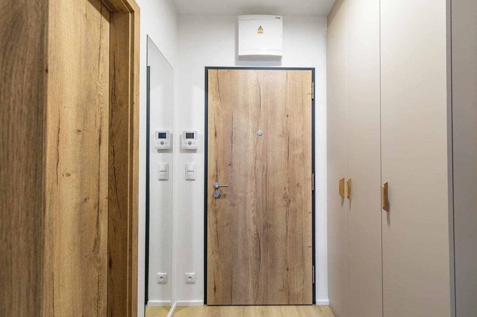 Prenájom bytu 1-izbový 37 m², Vrbenského, Praha, Praha Prenájom bytu 1-izbový 37 m², Vrbenského, Praha, Praha