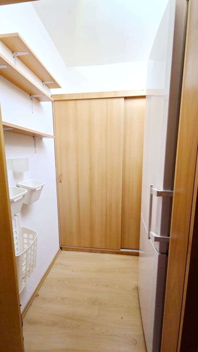 Predaj bytu 3-izbový 72 m², Gen. Svobody, Uničov, Olomoucký kraj Predaj bytu 3-izbový 72 m², Gen. Svobody, Uničov, Olomoucký kraj