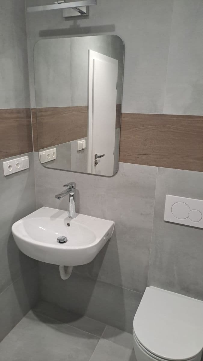 Prenájom bytu 1-izbový 29 m², Podlipná, Brno, Jihomoravský kraj Prenájom bytu 1-izbový 29 m², Podlipná, Brno, Jihomoravský kraj