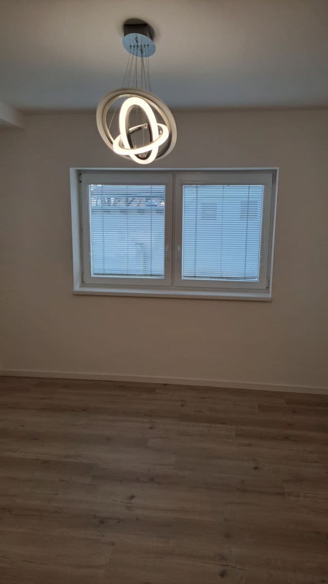 Prenájom bytu 1-izbový 29 m², Podlipná, Brno, Jihomoravský kraj Prenájom bytu 1-izbový 29 m², Podlipná, Brno, Jihomoravský kraj