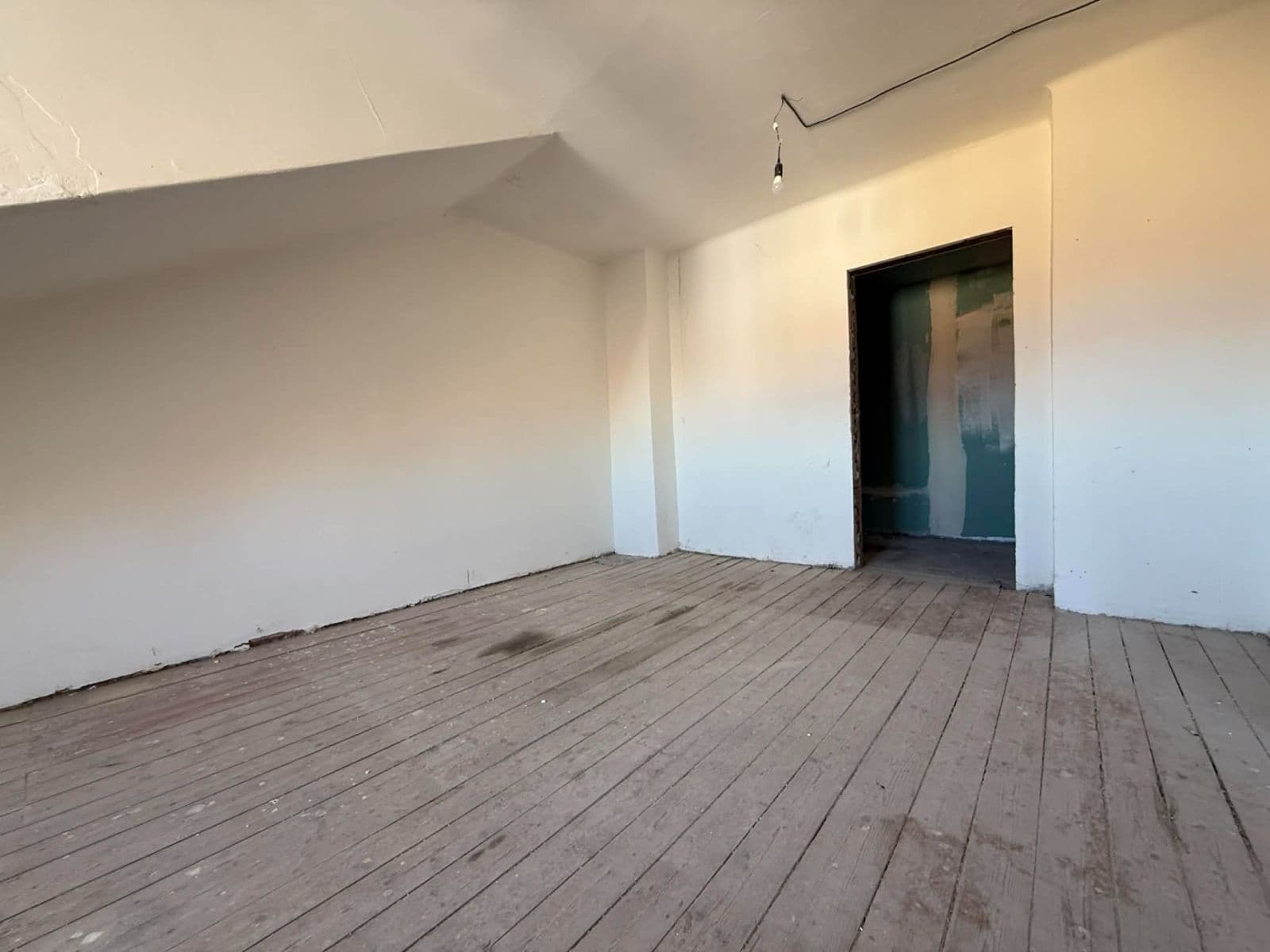 Predaj bytu 2-izbový 67 m², Jeseniova, Praha, Praha Predaj bytu 2-izbový 67 m², Jeseniova, Praha, Praha