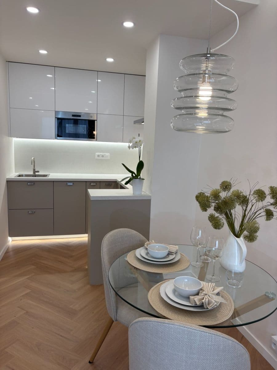 Predaj bytu 2-izbový 43 m², Plickova, Praha, Praha Predaj bytu 2-izbový 43 m², Plickova, Praha, Praha