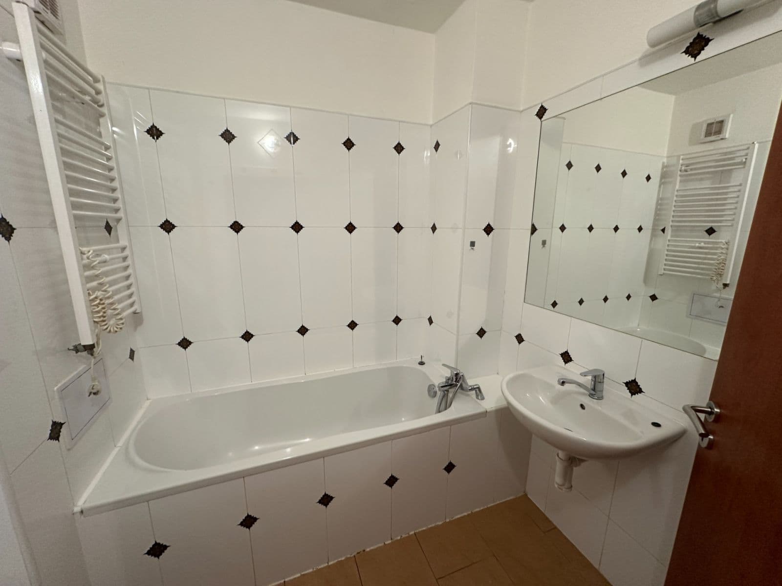 Predaj bytu 2-izbový 50 m², Nováčkova, Brno, Jihomoravský kraj Predaj bytu 2-izbový 50 m², Nováčkova, Brno, Jihomoravský kraj